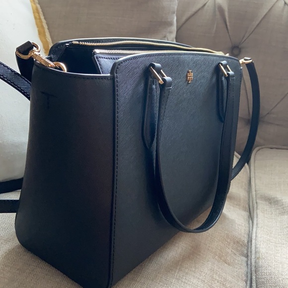 Tory Burch Emerson small top zip tote bag - Picture 6 of 11